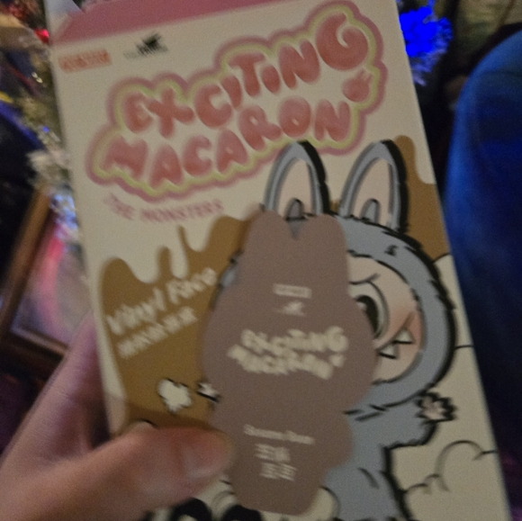 Labubu Sesame Bean - Exciting Macaron - Picture 3 of 4